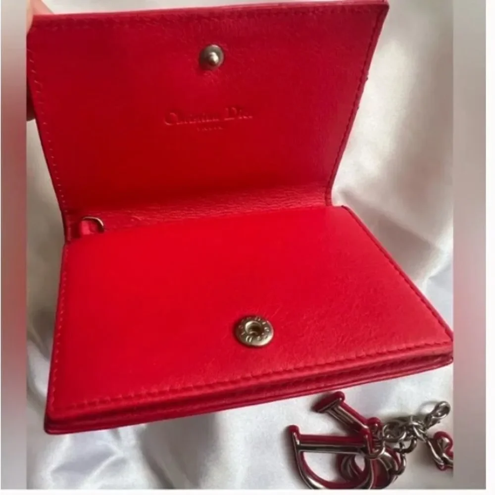 🌟2-pc Christian Dior🌟 Lady Dior Cannage Calfskin RED Card Holder &BagKey Charm